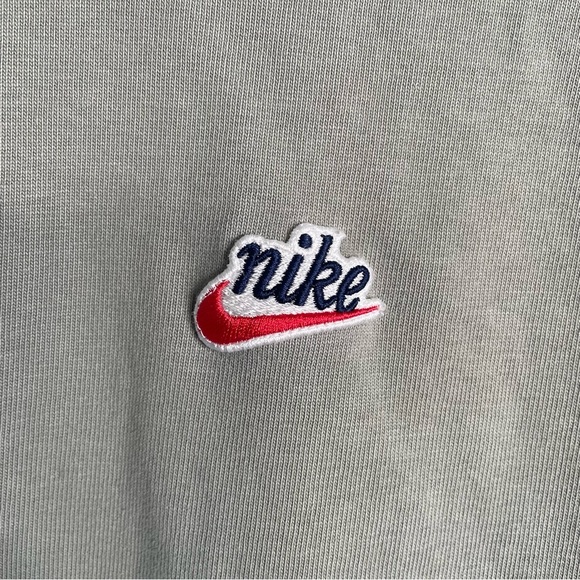 Nike Sportswear Heritage Essentials Hoodie Pullover Green *No hood drawstring* - Picture 2 of 7